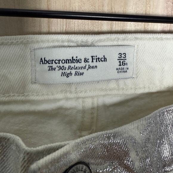 Abercrombie & Fitch 90s High Rise Relaxed Jean Straight Leg Silver Size 33 / 16 - Picture 6 of 8